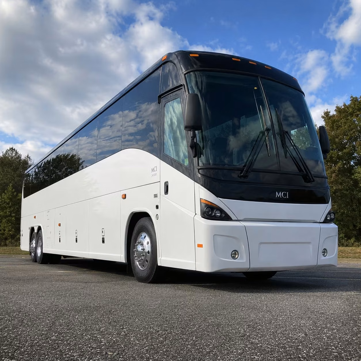 airport transfer and crew shuttle bus rentals for columbus companies