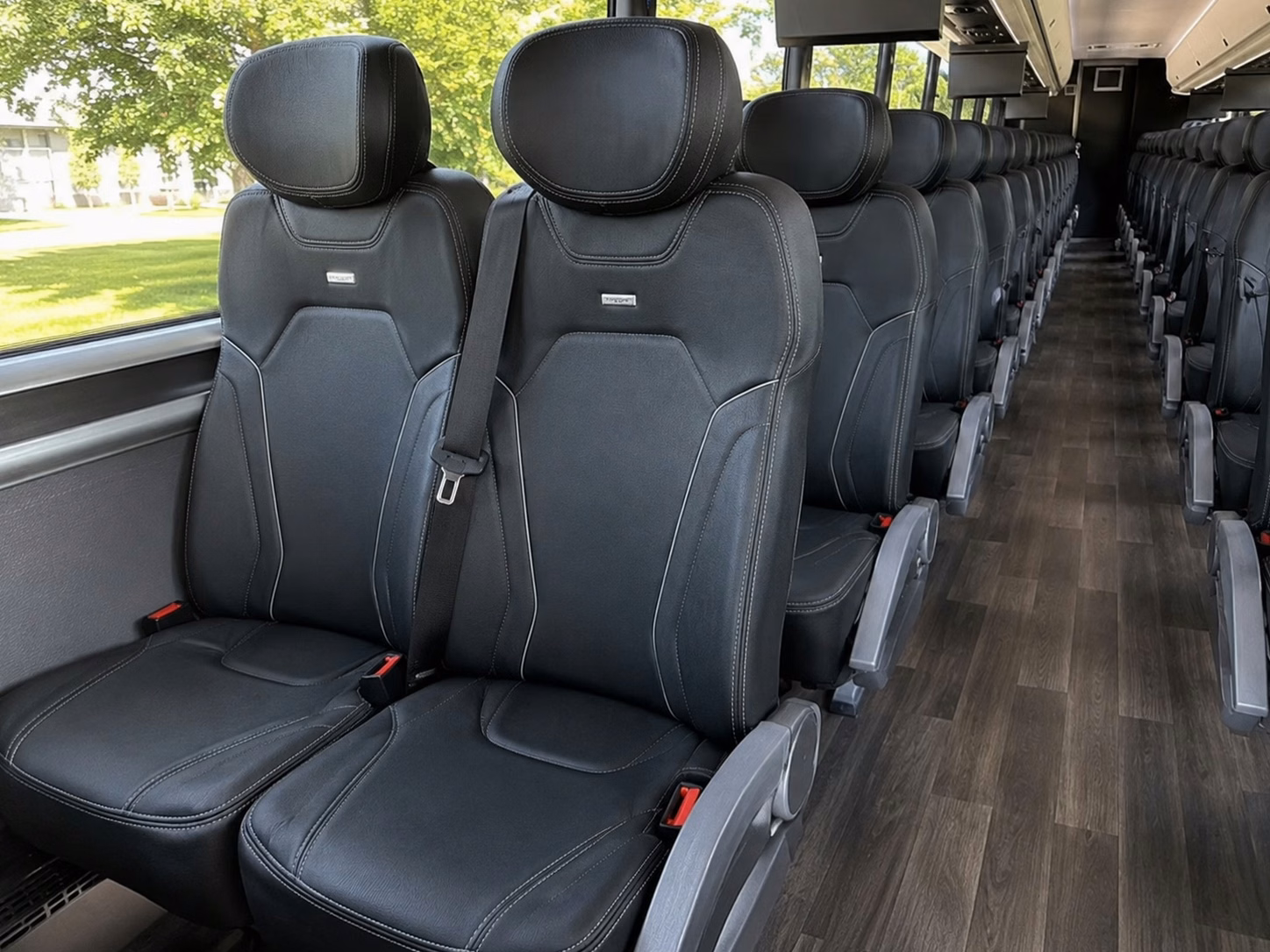 how the distance and duration of your columbus trip affect bus rental rates