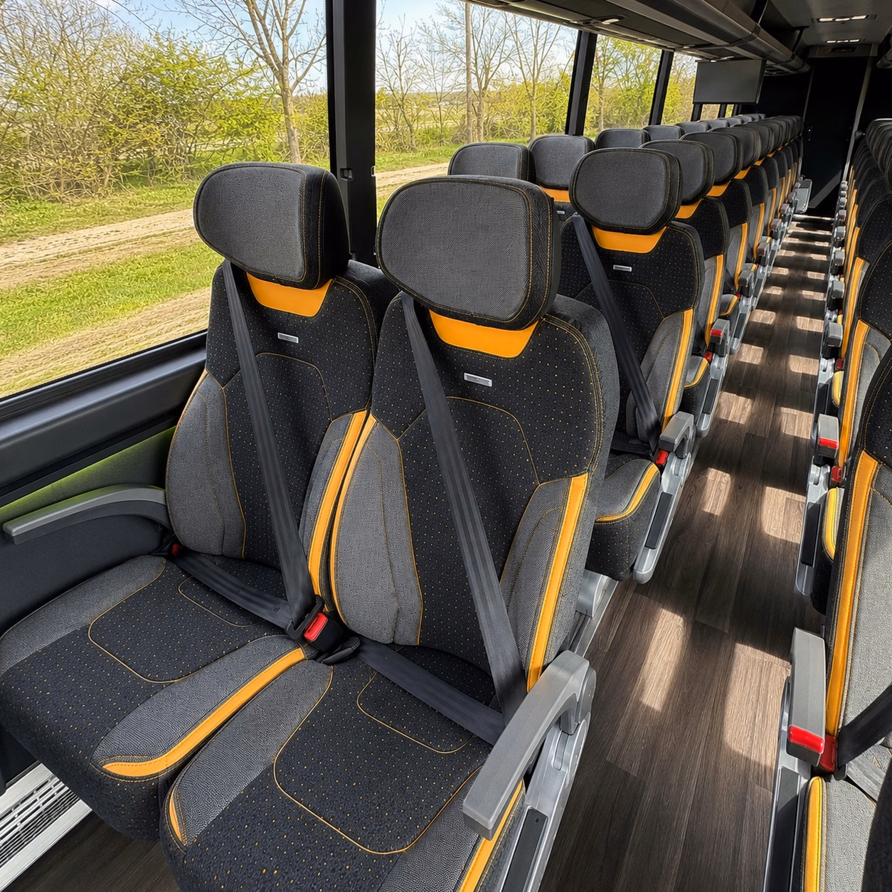 multi day charter bus rentals out of columbus for school groups sports teams and corporate travelers